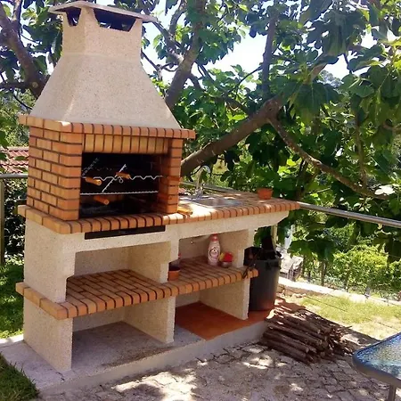Villa 5 Bedrooms With Private Pool Enclosed Garden And Wifi At Portela